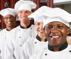 There are Chef Jobs Available in Many Establishments Besides Hotel and Restaurants