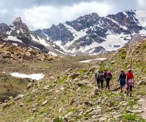 Outdoor Guide Takes Customers on Day Hike in Alaska