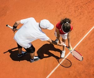 Training to Become a Tennis Instructor Requires Experience and Certifications