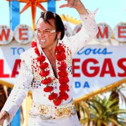 Elvis Impersonator Poses in Las Vegas