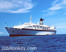 cruise ship job photo